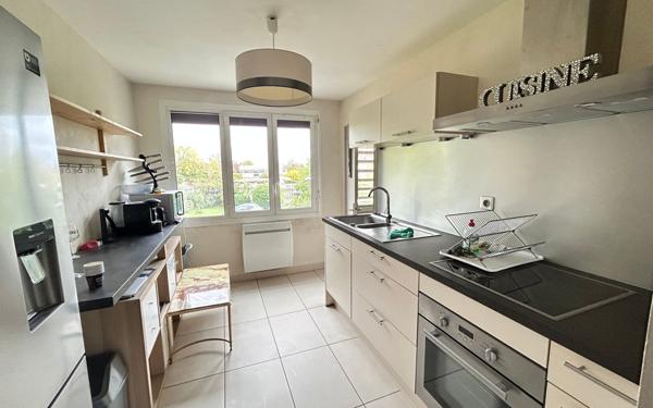 Appartement à louer    4 pièces •  Talence