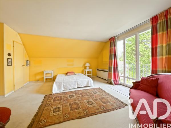 Maison à vendre 7 pièces 181,84 m² Santeny