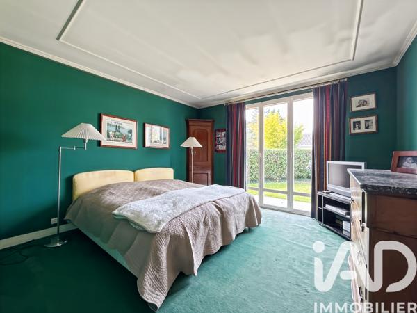 Maison à vendre 7 pièces 181,84 m² Santeny