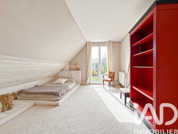 Maison à vendre 7 pièces 181,84 m² Santeny