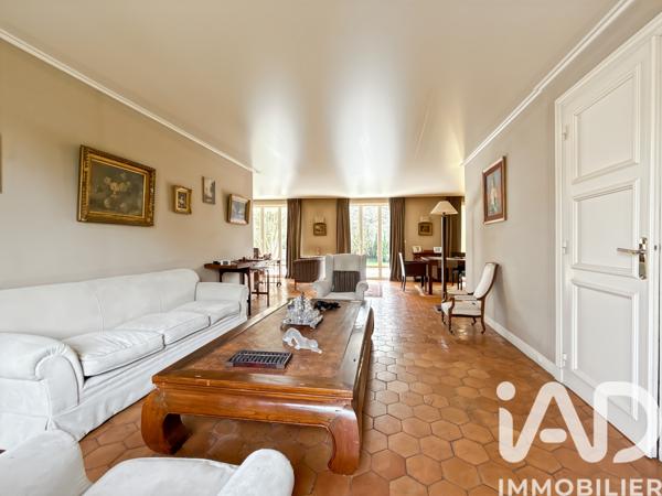 Maison à vendre 7 pièces 181,84 m² Santeny