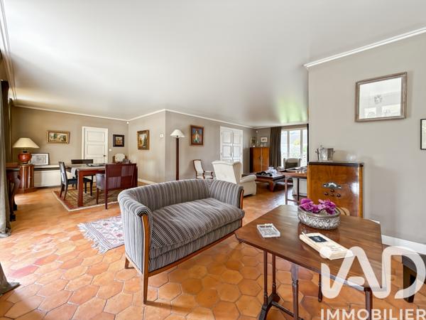 Maison à vendre 7 pièces 181,84 m² Santeny