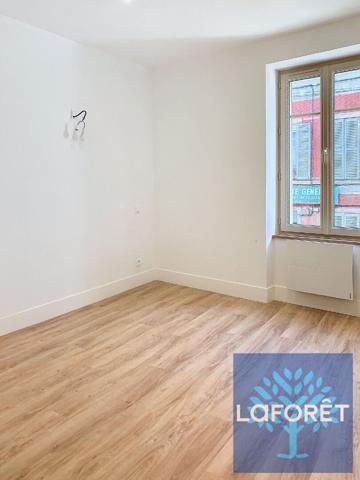 Location appartement Étampes - 2 pièce(s) - 67 m² - 875 €/mois
