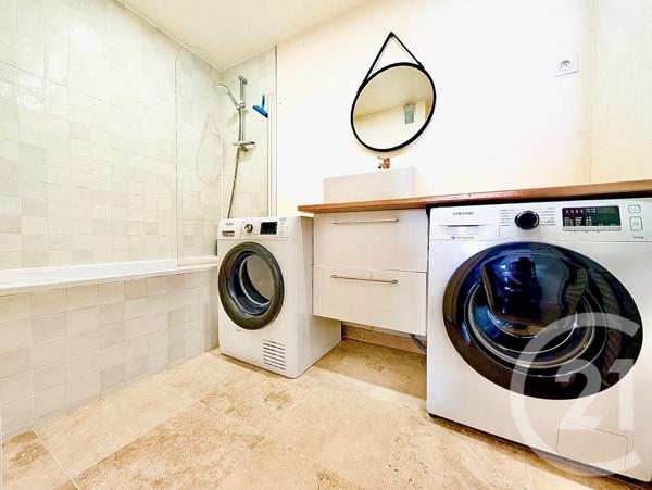 Appartement F3 à vendre  3 pièces - 67,59 m 2   COURBEVOIE  - 92