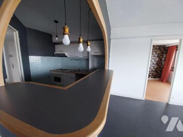   RENNES. Quartier Bourg levêque, dans résidence "Les Horizons", appartement de type 2 d'enviro...