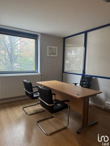 Bureaux à vendre 285 m² Évry