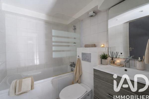 Immeuble à vendre 133 m² Colombes