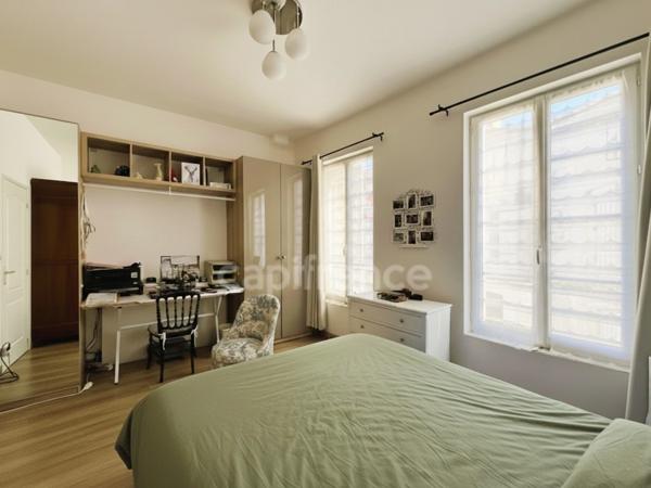 Immeuble de rapport mixte de 188 m² - Rentabilité attractive - Pons (17)