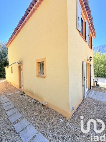 Maison à vendre 4 pièces 104 m² Roquestéron
