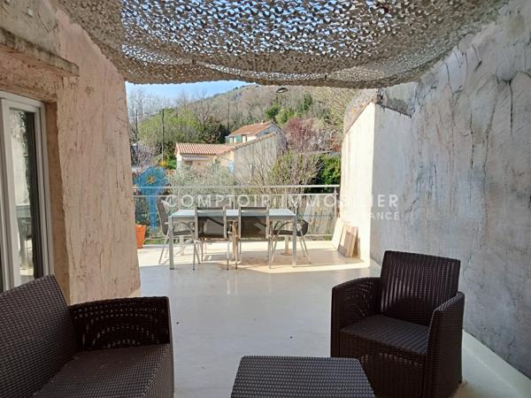 Maison de village 7 pièce(s) 5 chambre(s) 150 m²