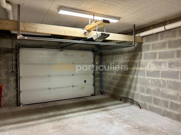 Vente
                Maison228 m² - 5 Pièces -
                    COUTANCES (50200)
