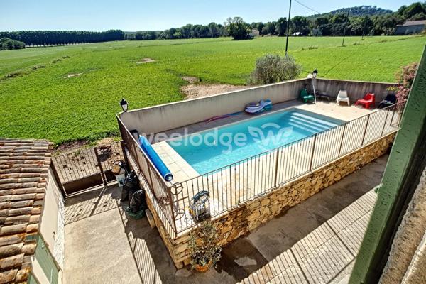 Maison à vendre 10 pièces de 558 m² à Saint-Chamas