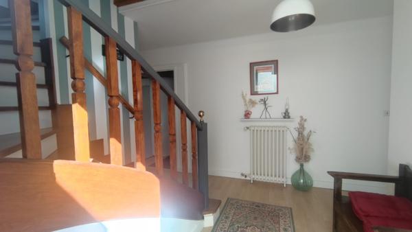 Maison Cahors 6 pièces , 197 m2, jardin, piscine