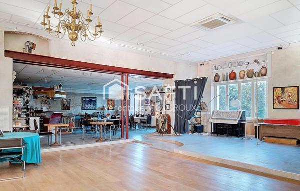 Demeure coloniale avec dépendances sur 2.5ha