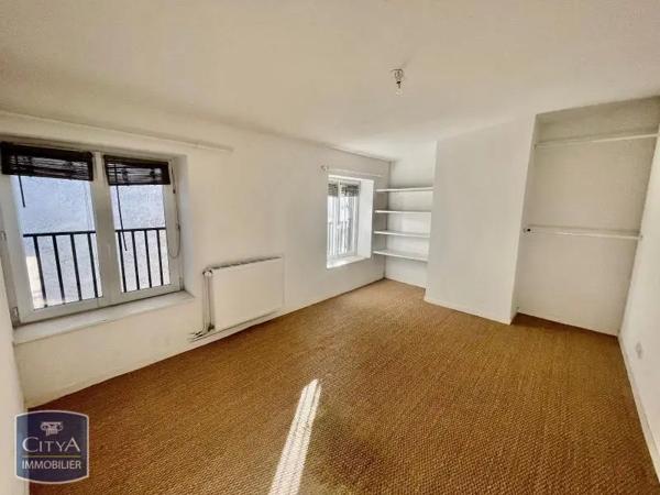 Appartement à louer 4 pièces 108.48m²