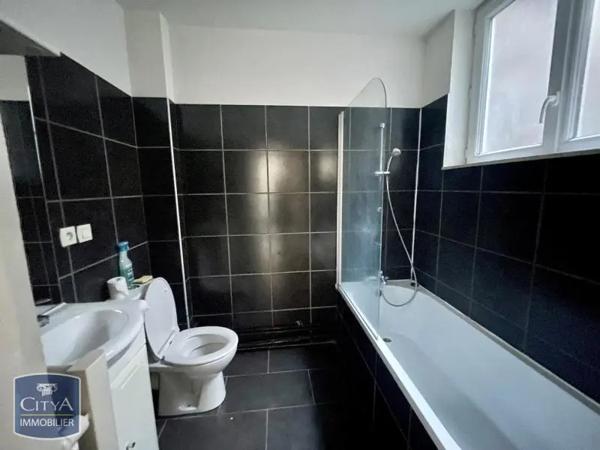 Appartement à louer 4 pièces 108.48m²