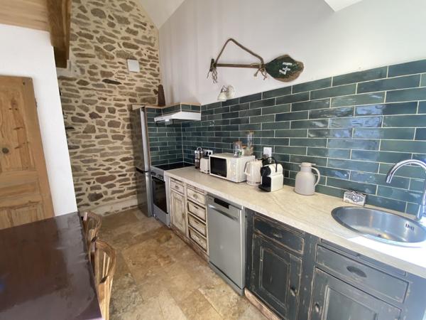A Louer. Disponible début novembre 2026. Landudec, Maison individuelle 2 chambres avec Terrasse et jardin clos !
