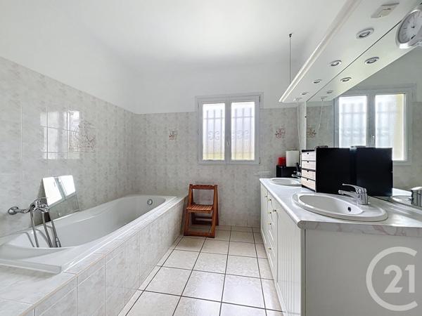 Maison à vendre  5 pièces - 145 m2 MONTPON MENESTEROL - 24
