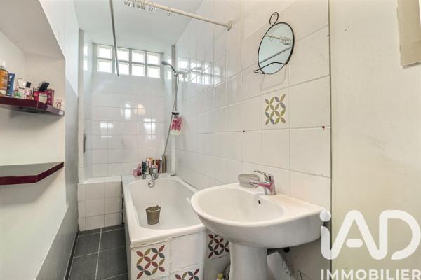 Appartement à vendre 3 pièces 79 m² Saint-Geniès-de-Malgoirès