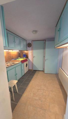 Ensemble de 3 maisons- Jardin et dépendances