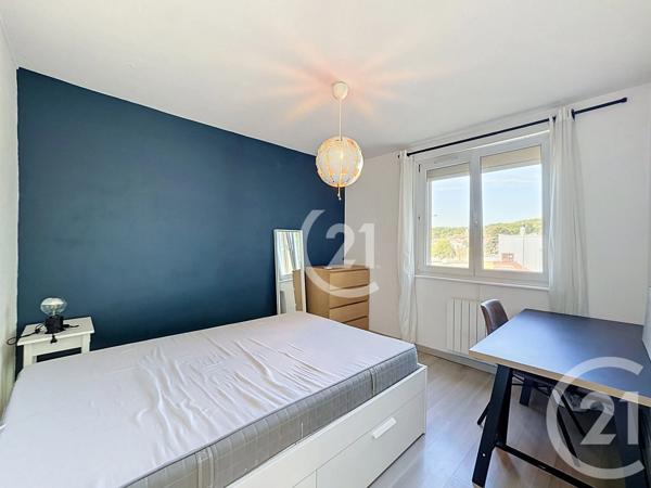 Appartement T3 à vendre  3 pièces - 48,79 m 2   BELFORT  - 90