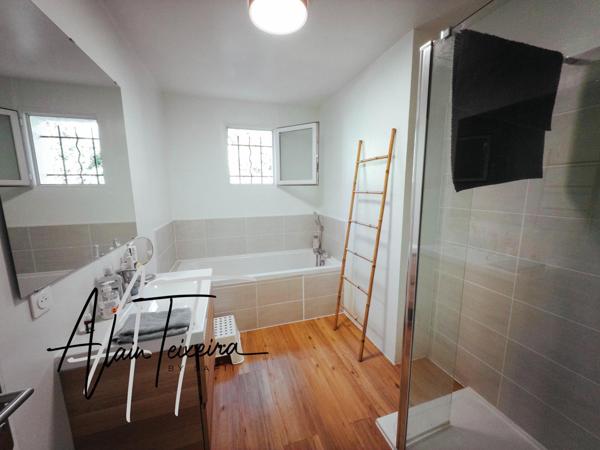 Plain-pied recent avec garage