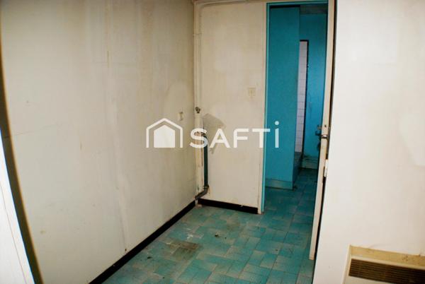 Maison 2 chambres, terrain clos.