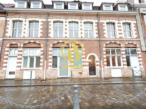 VIEUX LILLE LOCAL PROFESSIONNEL DE 219 M2 DE SURFACE TOTALE 115 M2 DDC+104 M2 SOUS SOL