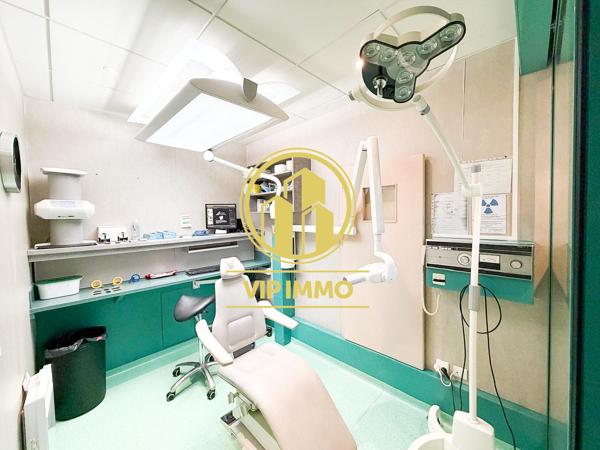 VIEUX LILLE LOCAL PROFESSIONNEL DE 219 M2 DE SURFACE TOTALE 115 M2 DDC+104 M2 SOUS SOL