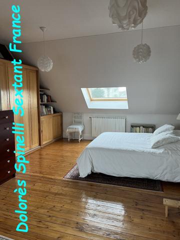 MAISON FAMILIALE AVEC PISCINE CENTRE VILLERS-COTTERETS