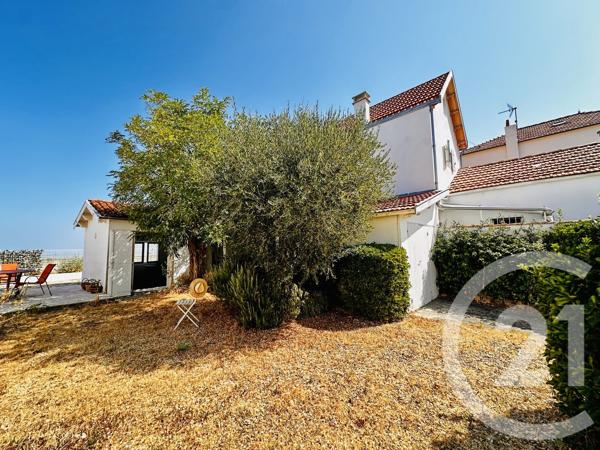 Maison à vendre  5 pièces - 126,90 m 2   FOURAS  - 17