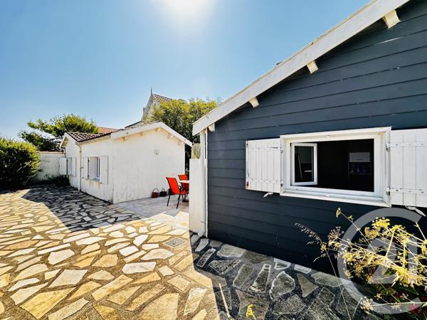 Maison à vendre  5 pièces - 126,90 m 2   FOURAS  - 17
