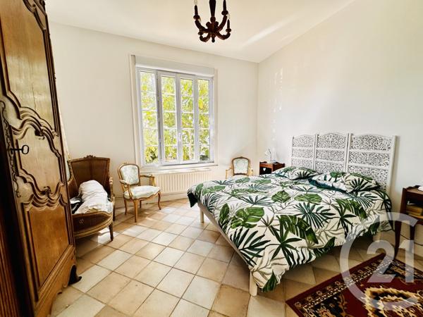 Maison à vendre  5 pièces - 126,90 m 2   FOURAS  - 17