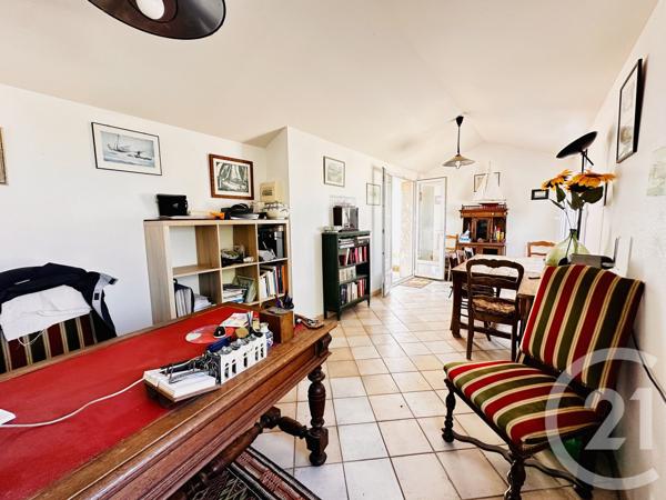 Maison à vendre  5 pièces - 126,90 m 2   FOURAS  - 17