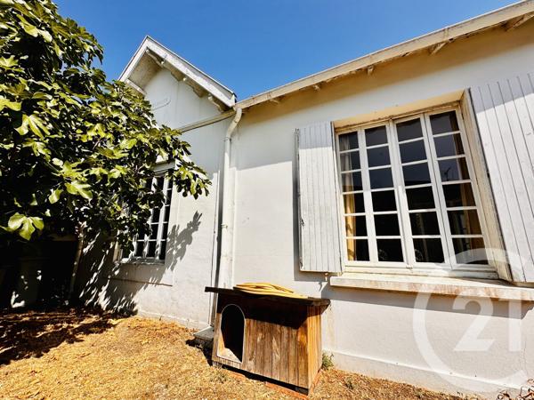 Maison à vendre  5 pièces - 126,90 m 2   FOURAS  - 17