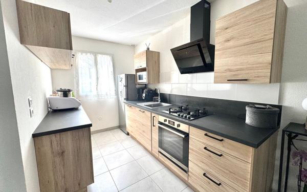 Maison à vendre    3 pièces •  Nîmes