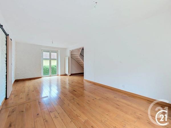 Maison à vendre  7 pièces - 138 m 2   BART  - 25