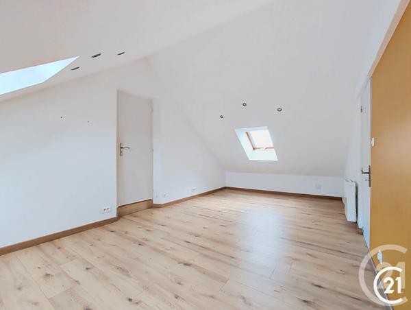 Maison à vendre  7 pièces - 138 m 2   BART  - 25