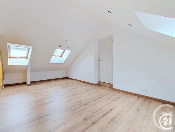 Maison à vendre  7 pièces - 138 m 2   BART  - 25