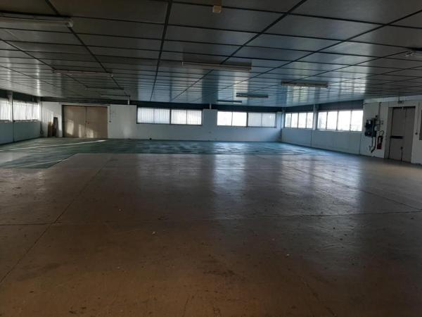 Entrepôt / local industriel L Isle Jourdain