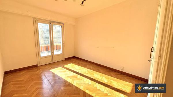 Vente Appartement 3 pièces 78 m2 à Nice