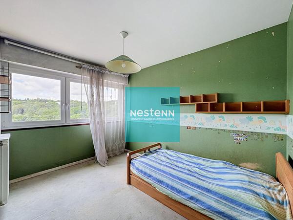 Franconville F4 81 m² avec balcon, parking et cave résidence sécurisée avec gardien