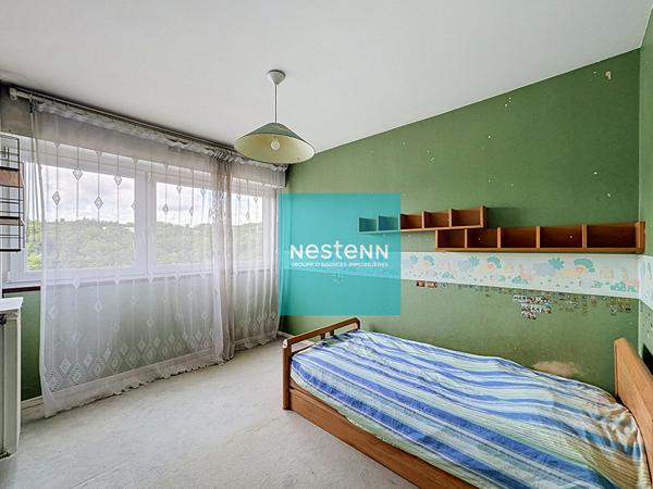 Franconville F4 81 m² avec balcon, parking et cave résidence sécurisée avec gardien