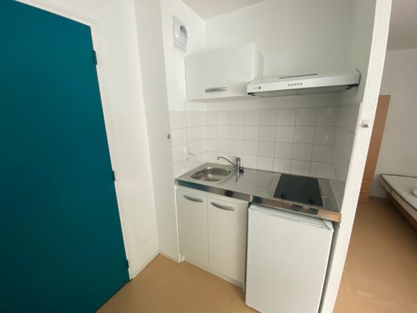 Location Studio meublé - POITIERS