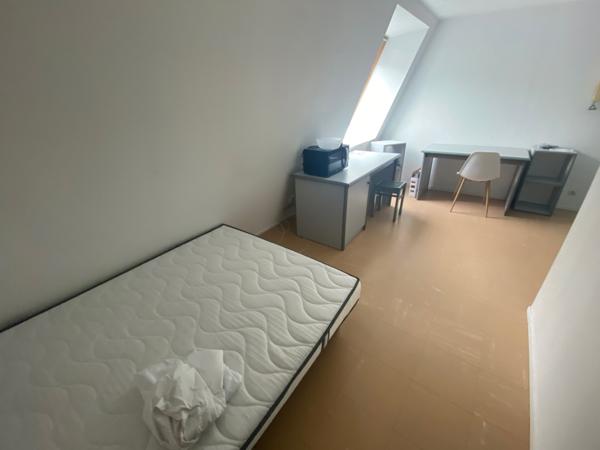 Location Studio meublé - POITIERS