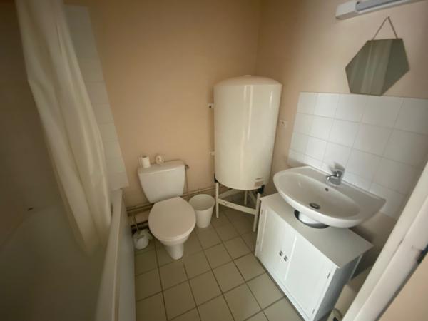 Location Studio meublé - POITIERS