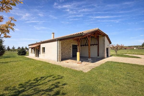 Magnifique maison de type grange – prestations haut de gamme sur 3 hectares