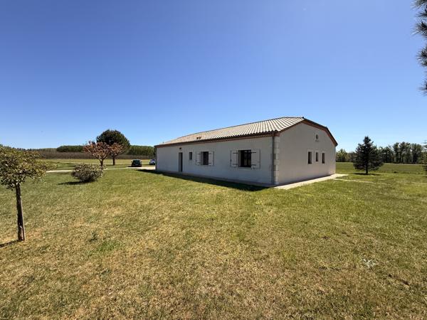 Magnifique maison de type grange – prestations haut de gamme sur 3 hectares