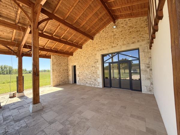 Magnifique maison de type grange – prestations haut de gamme sur 3 hectares
