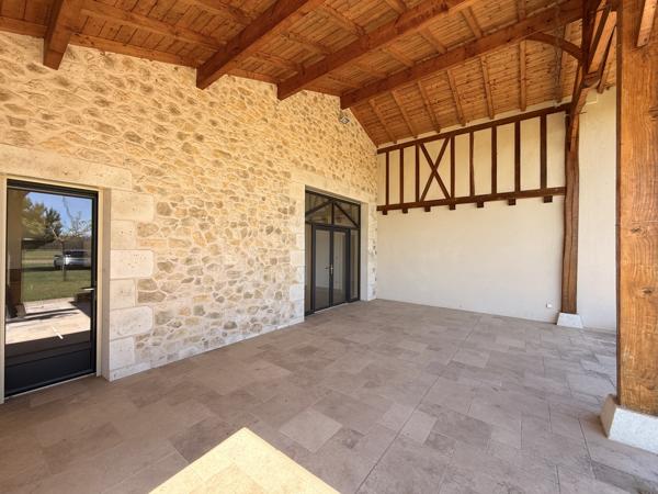 Magnifique maison de type grange – prestations haut de gamme sur 3 hectares